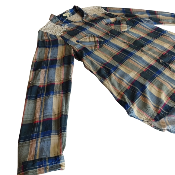 Kori America Women's Multicolor Plaid Lace Shoulder Button Down Shirt Size Large - Picture 7 of 16